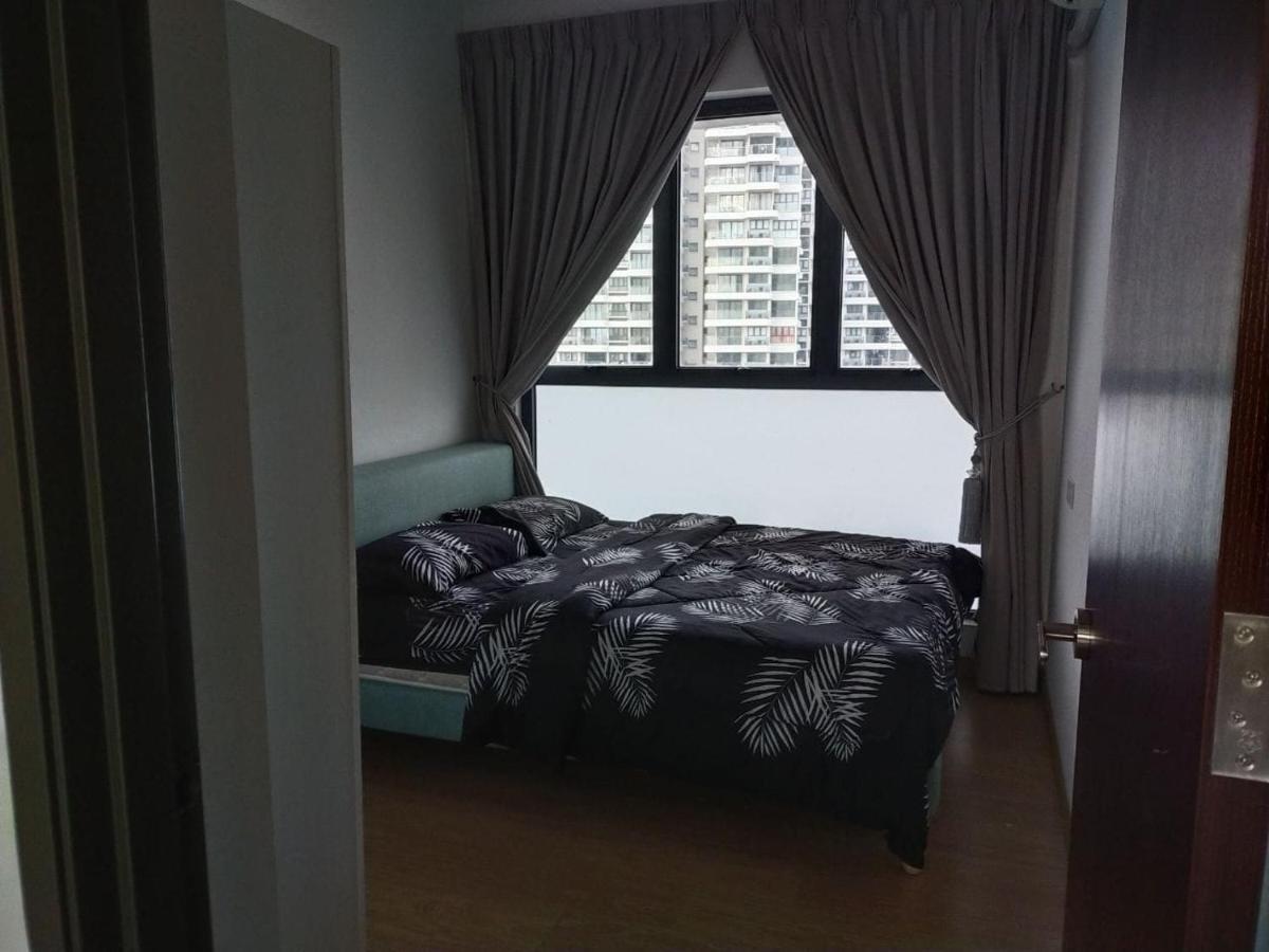 Rainbow Homestay Johor Bahru Buitenkant foto