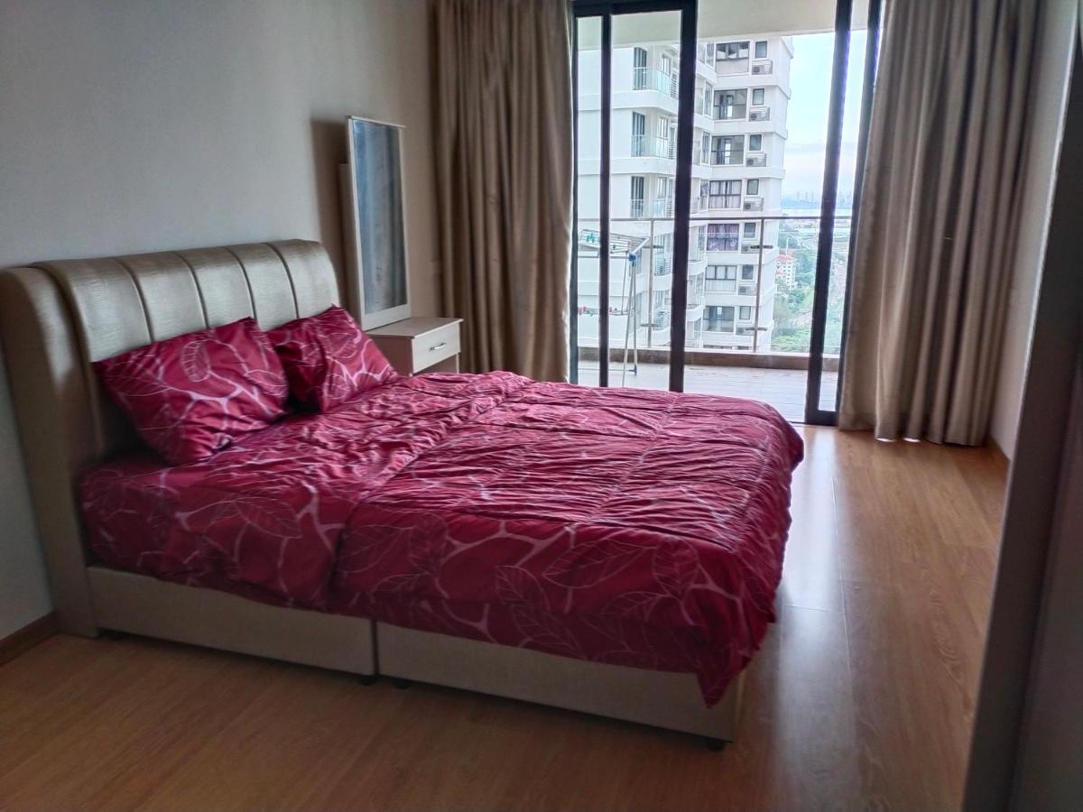 Rainbow Homestay Johor Bahru Buitenkant foto