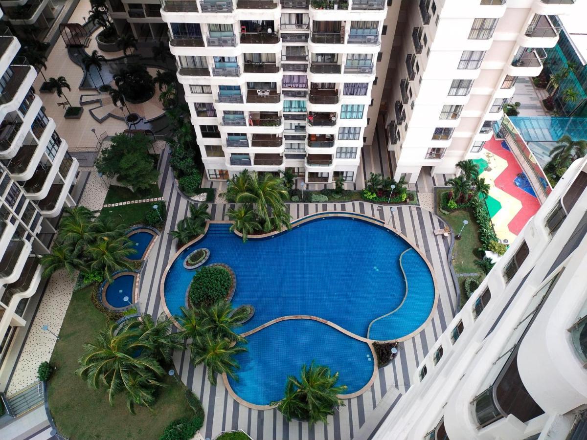 Rainbow Homestay Johor Bahru Buitenkant foto